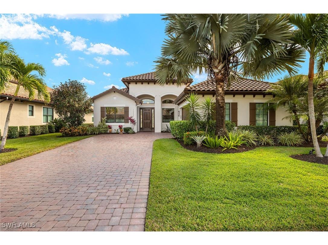 12454 Lockford Lane Naples FL 34120 225075693 image1
