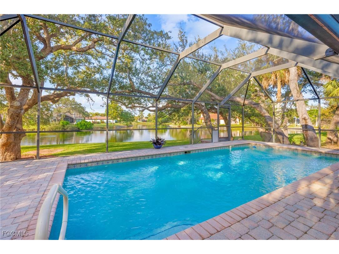 12457 Mcgregor Woods Circle Fort Myers FL 33908 2025019310 image1