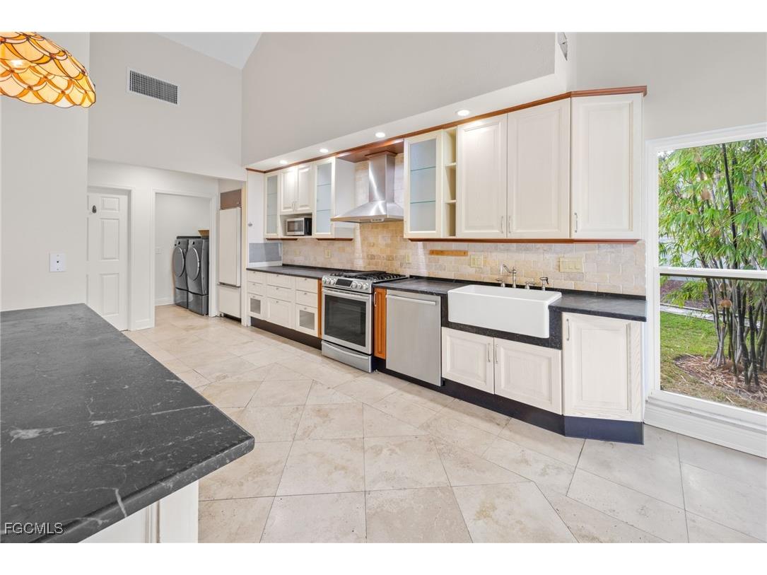 12457 Mcgregor Woods Circle Fort Myers FL 33908 2025019310 image11