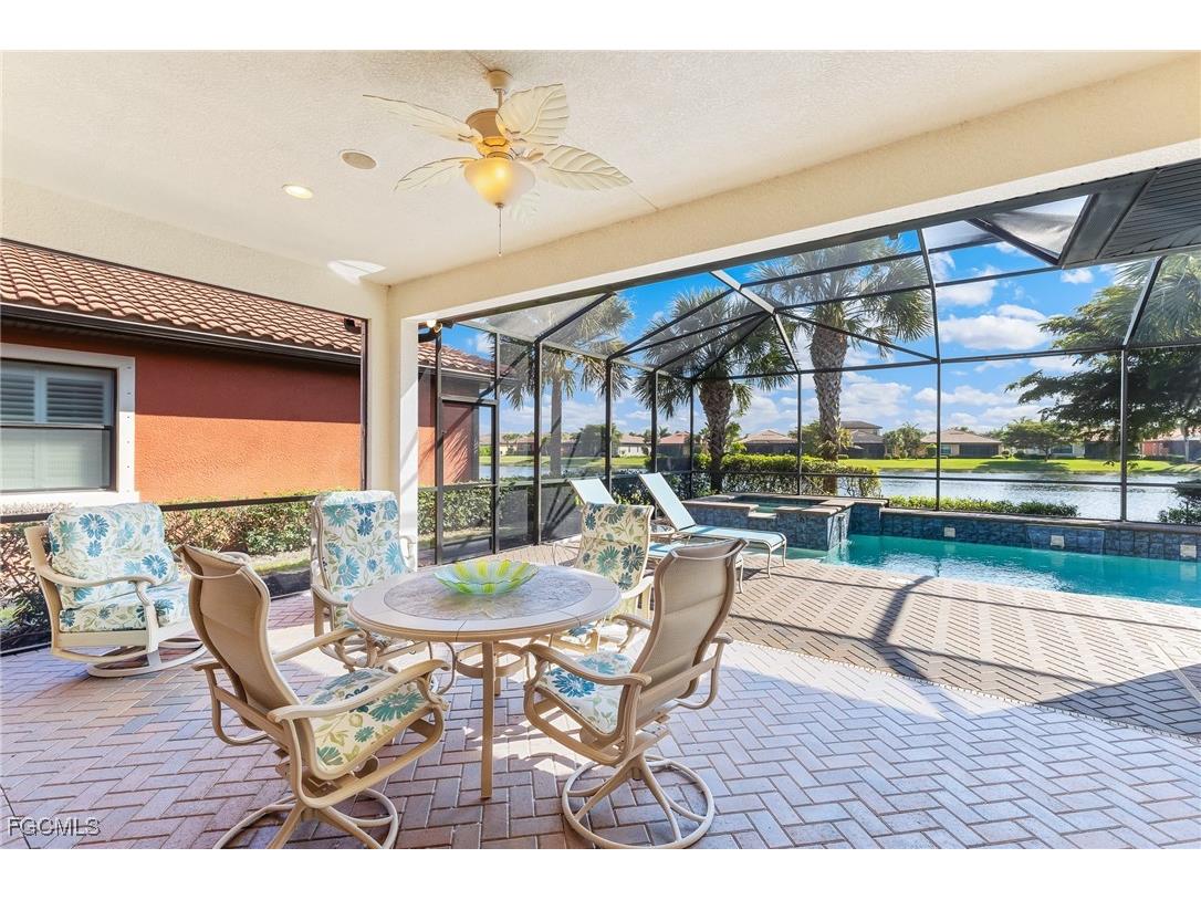12459 Kentwood Avenue Fort Myers FL 33913 2025022290 image7