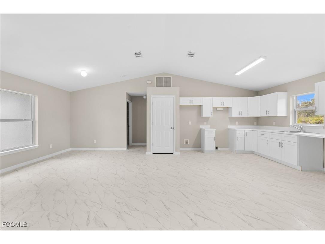 1246 Ecclesia Street E Lehigh Acres FL 33974 2025022312 image8