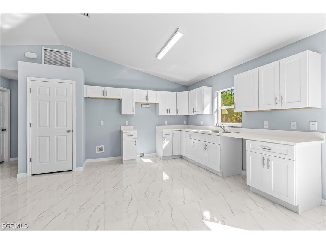 1246 Ecclesia Street E Lehigh Acres FL 33974 2026009469 image3