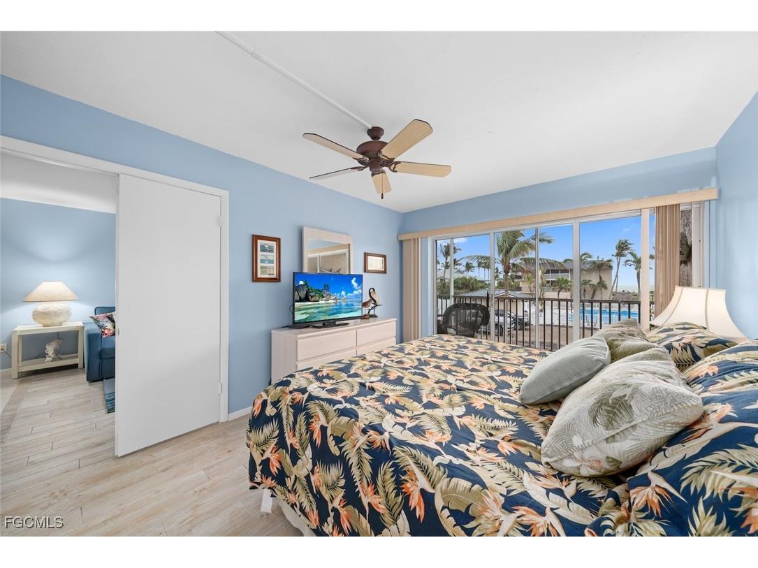 1246 Fulgur Street #105 Sanibel FL 33957 2025019782 image14