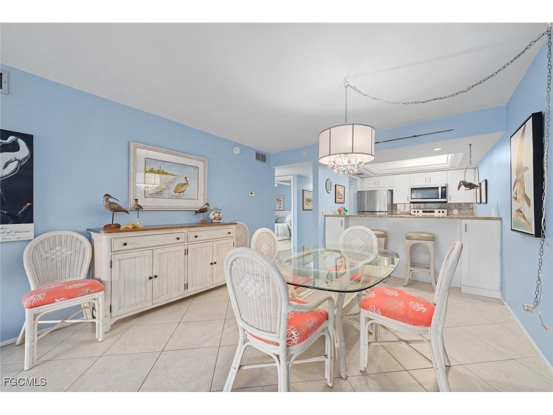 1246 Fulgur Street #105 Sanibel FL 33957 2025019782 image8