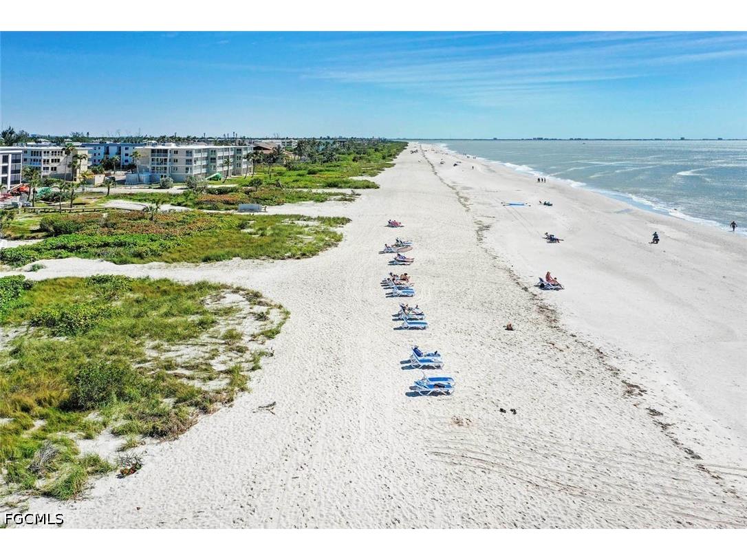 1246 Fulgur Street #202 Sanibel FL 33957 2026014826 image26