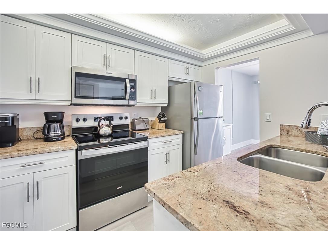 1246 Fulgur Street #207 Sanibel FL 33957 2025006245 image11