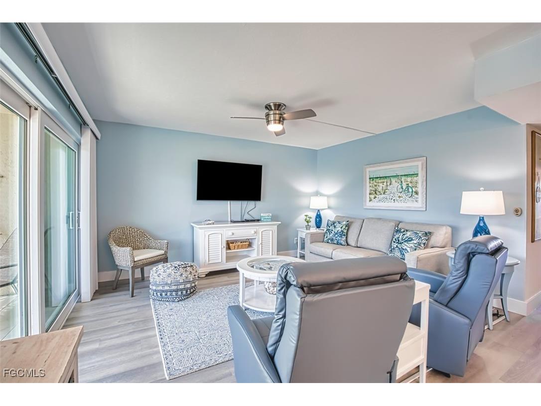 1246 Fulgur Street #207 Sanibel FL 33957 2025006245 image15