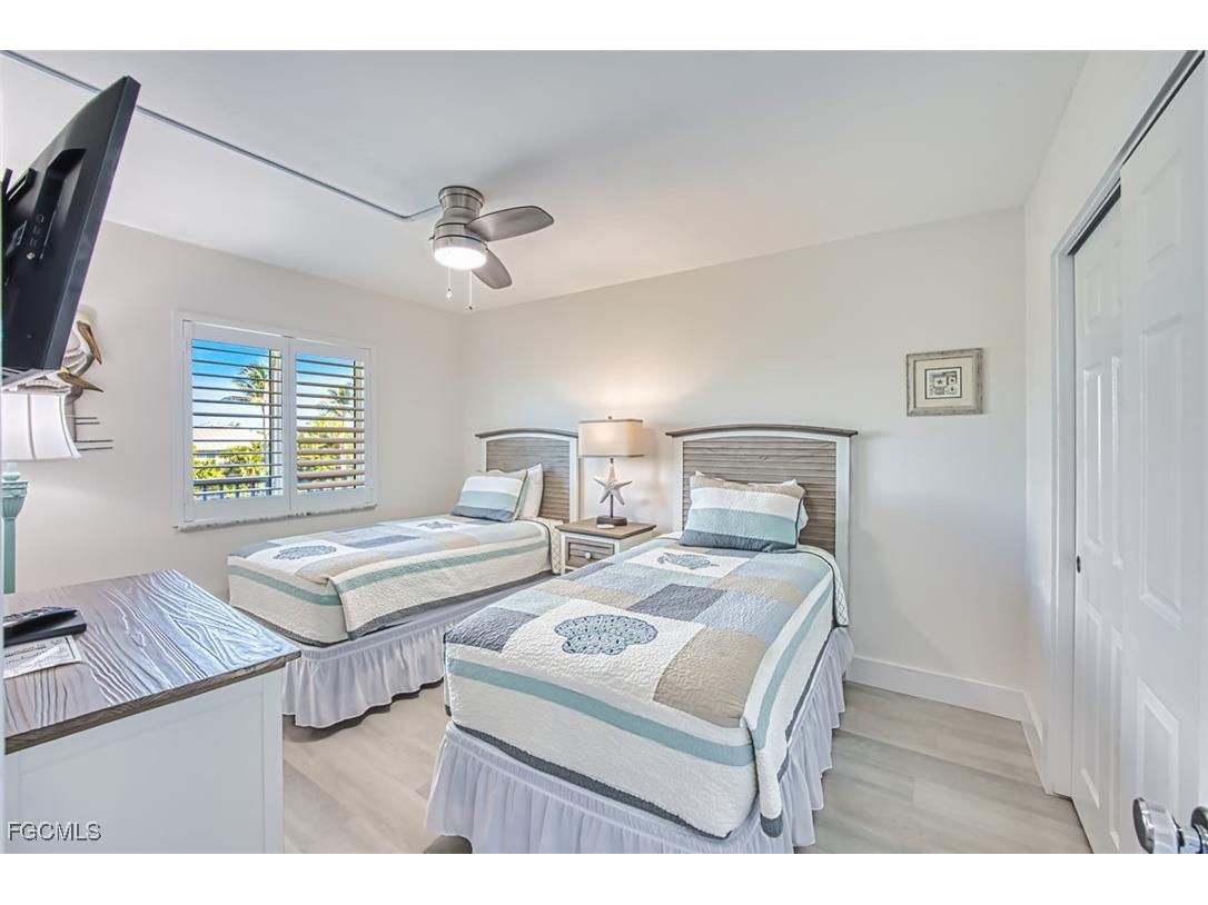 1246 Fulgur Street #207 Sanibel FL 33957 2025006245 image29