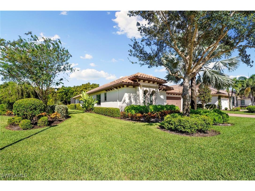 12460 Wisteria Drive Naples FL 34120 225072562 image36