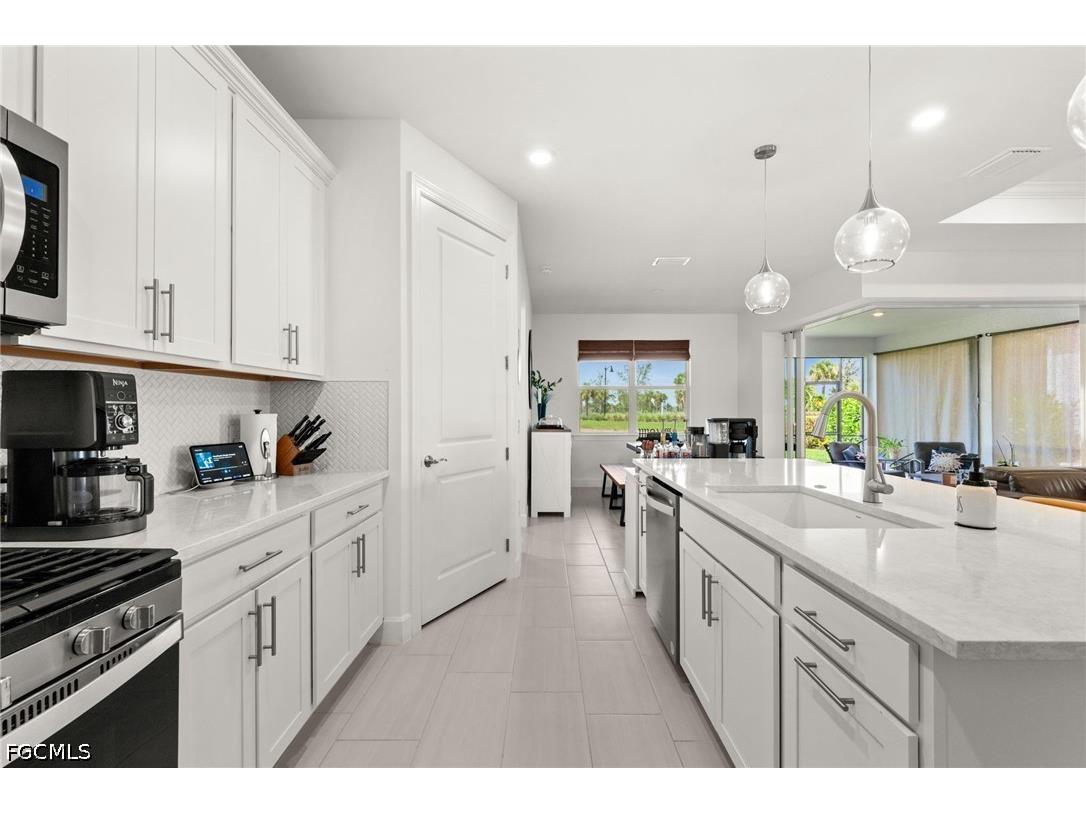 12461 Basalt Lane Alva FL 33920 2026028252 image6