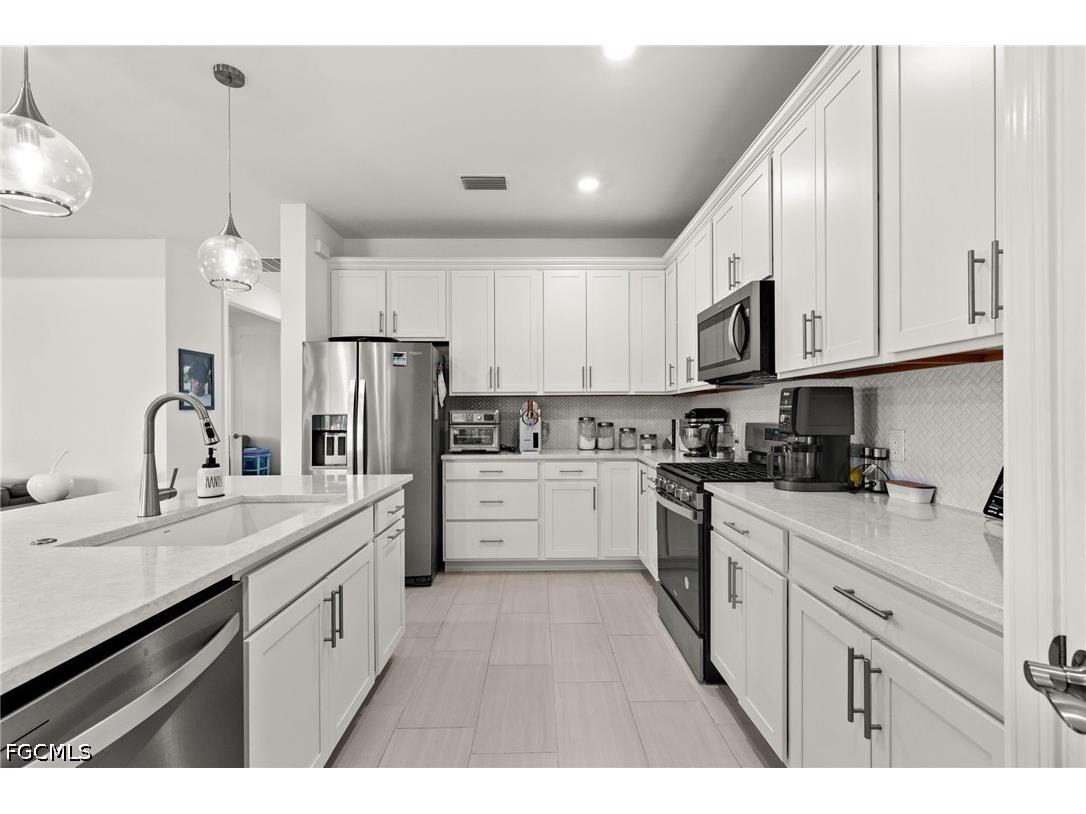12461 Basalt Lane Alva FL 33920 2026028252 image9