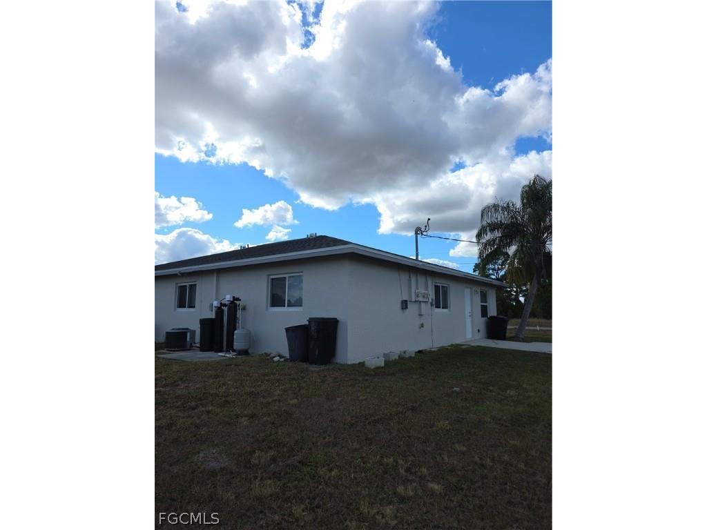1247 Bacon Avenue #UNIT A & UNIT B Fort Myers FL 33913 2026008503 image13