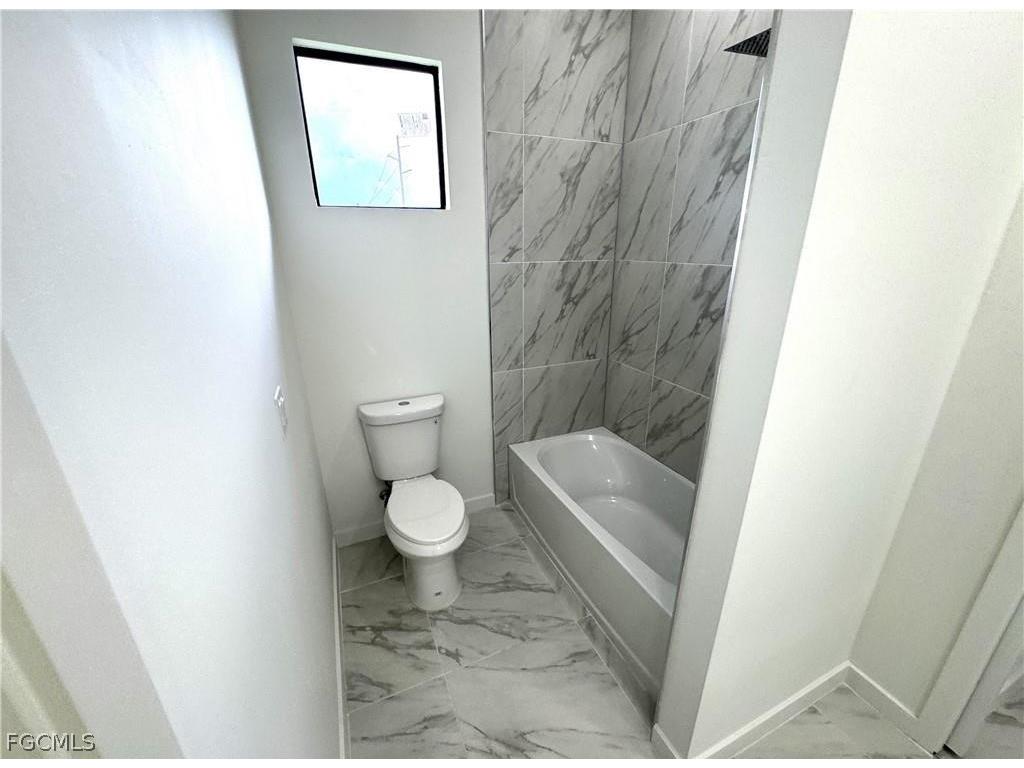 1247 Kismet Parkway W Cape Coral FL 33993 2026003555 image31