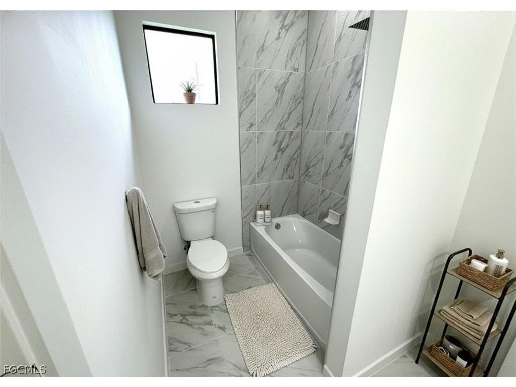 1247 Kismet Parkway W Cape Coral FL 33993 2026003555 image32