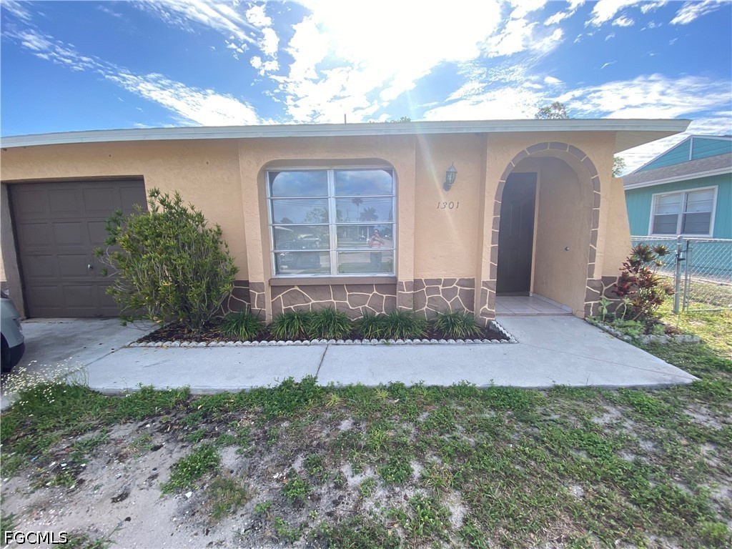 1247 SW Santa Barbara Place #1301 Cape Coral FL 33991 2026019381 image1