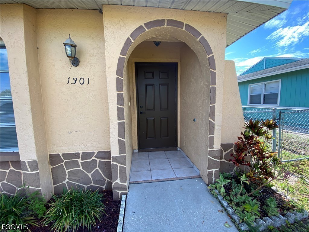 1247 SW Santa Barbara Place #1301 Cape Coral FL 33991 2026019381 image2
