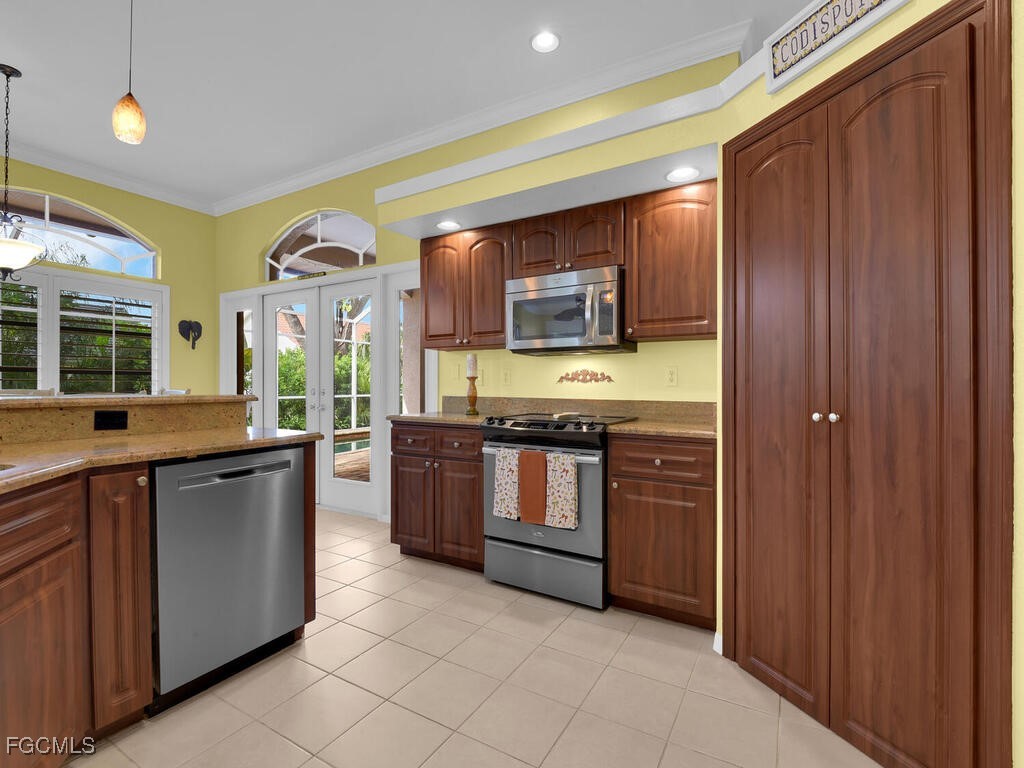 12470 Woodtimber Lane Fort Myers FL 33913 2025009576 image7