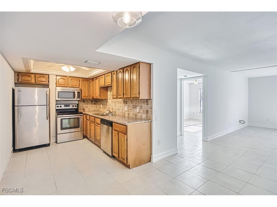 12471 Mcgregor Boulevard #12 Fort Myers FL 33919 2025017296 image12