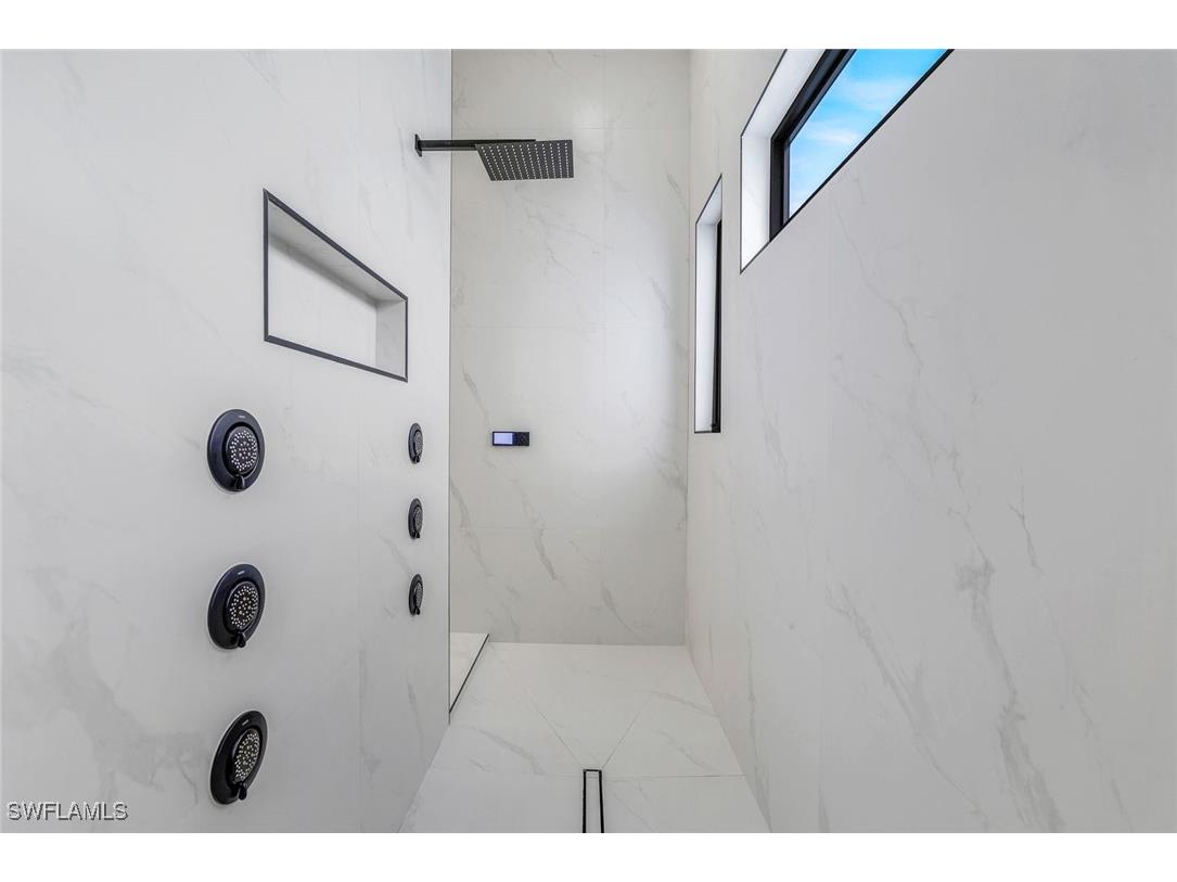 1248 13th Avenue N Naples FL 34102 225067324 image14