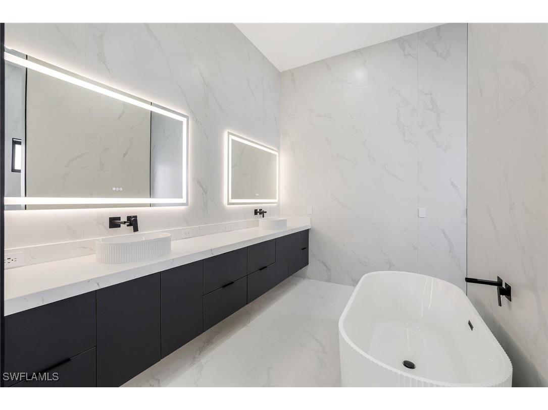 1248 13th Avenue N Naples FL 34102 225067324 image15