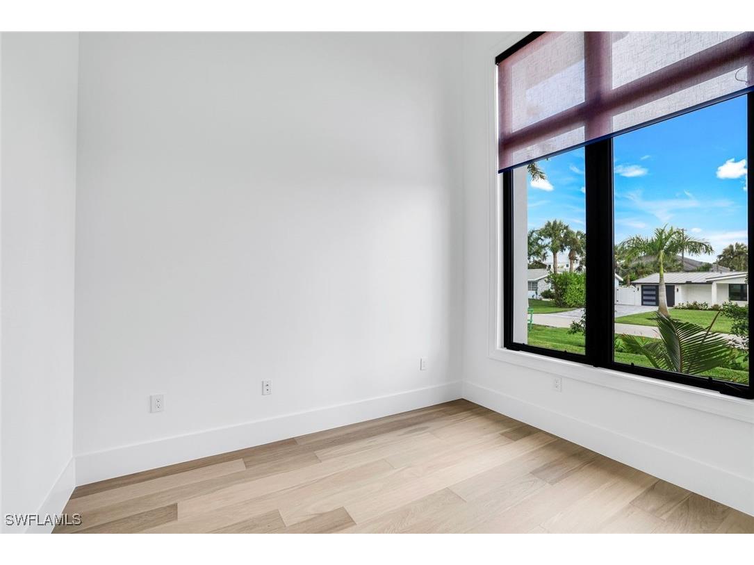 1248 13th Avenue N Naples FL 34102 225067324 image17