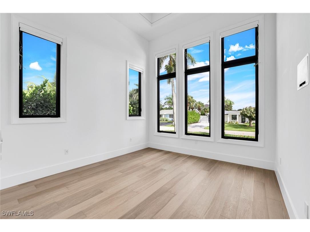 1248 13th Avenue N Naples FL 34102 225067324 image19