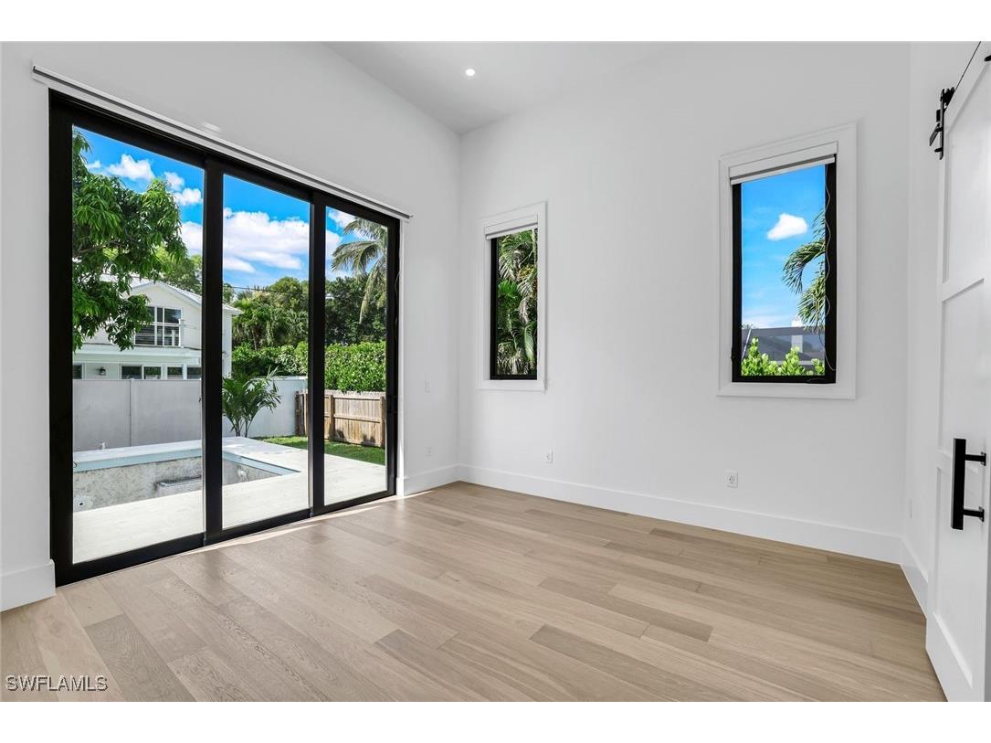 1248 13th Avenue N Naples FL 34102 225067324 image21