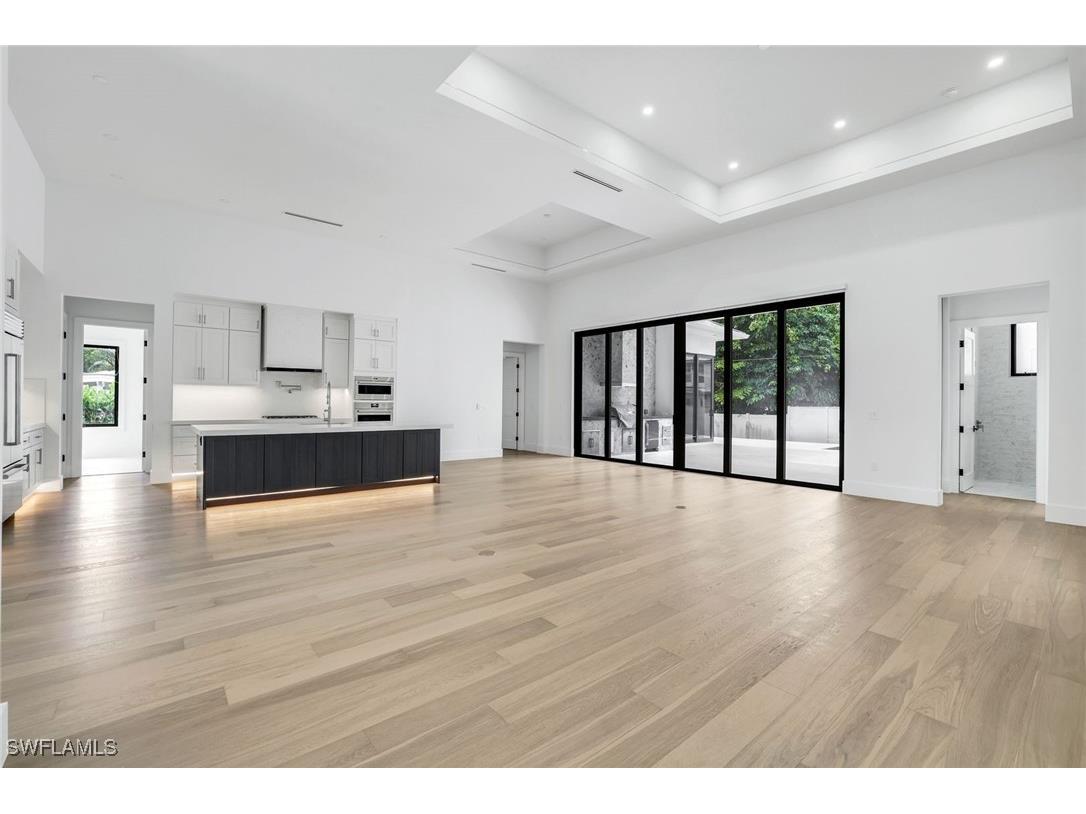 1248 13th Avenue N Naples FL 34102 225067324 image7