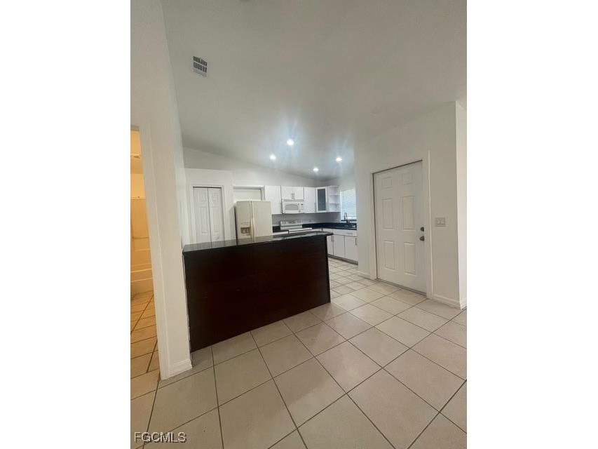 1248 Columbus Boulevard Fort Myers FL 33913 2026005381 image14