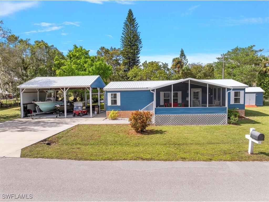 1248 Riverview Drive Moore Haven FL 33471 224088218 image1