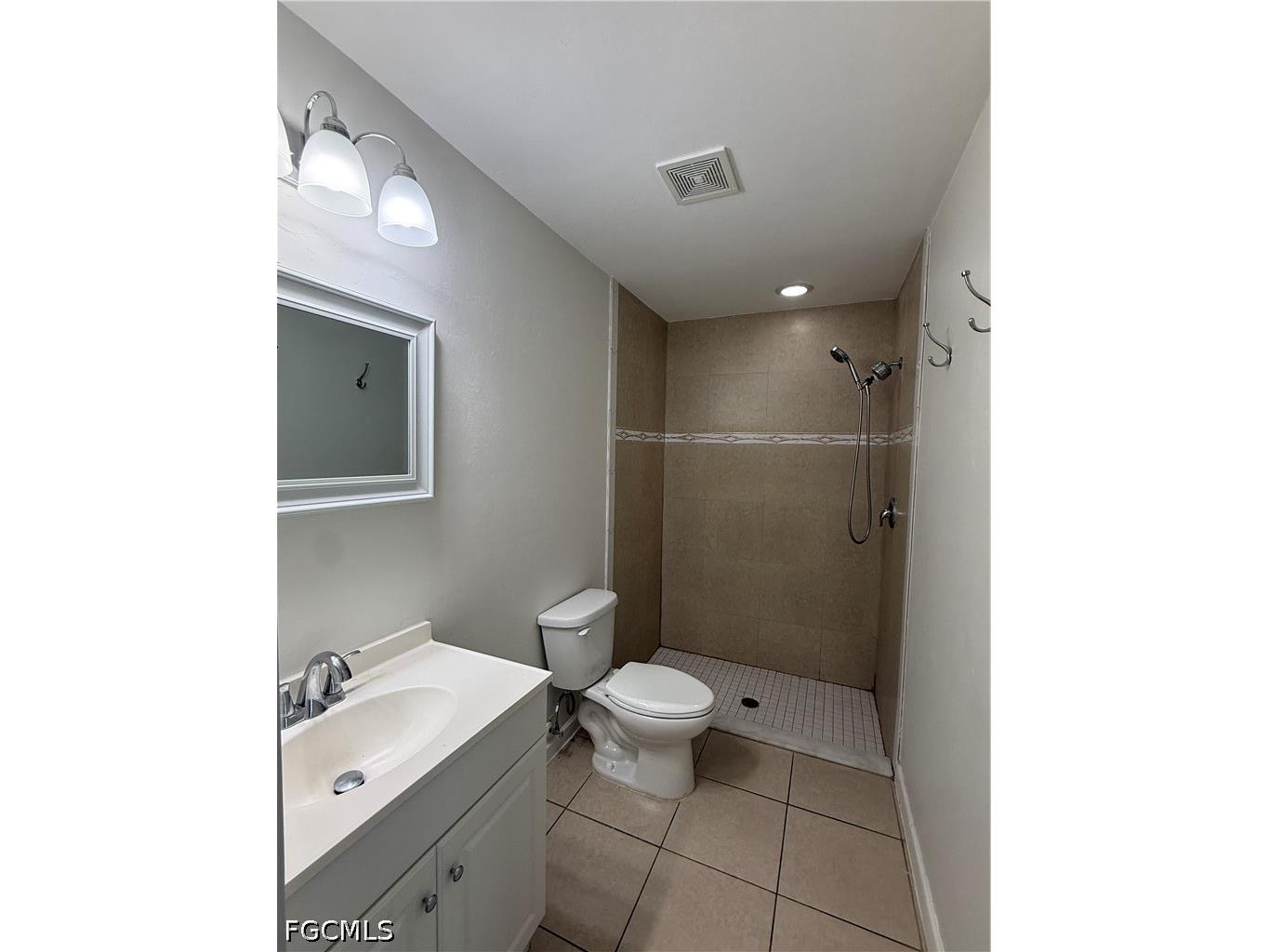 1248 SE 8th Street Cape Coral FL 33990 2026029044 image3