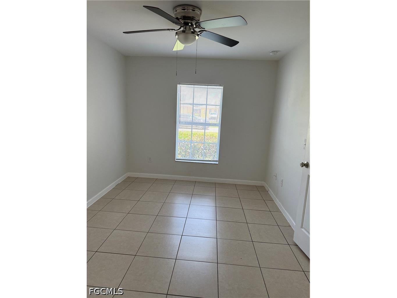 1248 SE 8th Street Cape Coral FL 33990 2026029044 image5