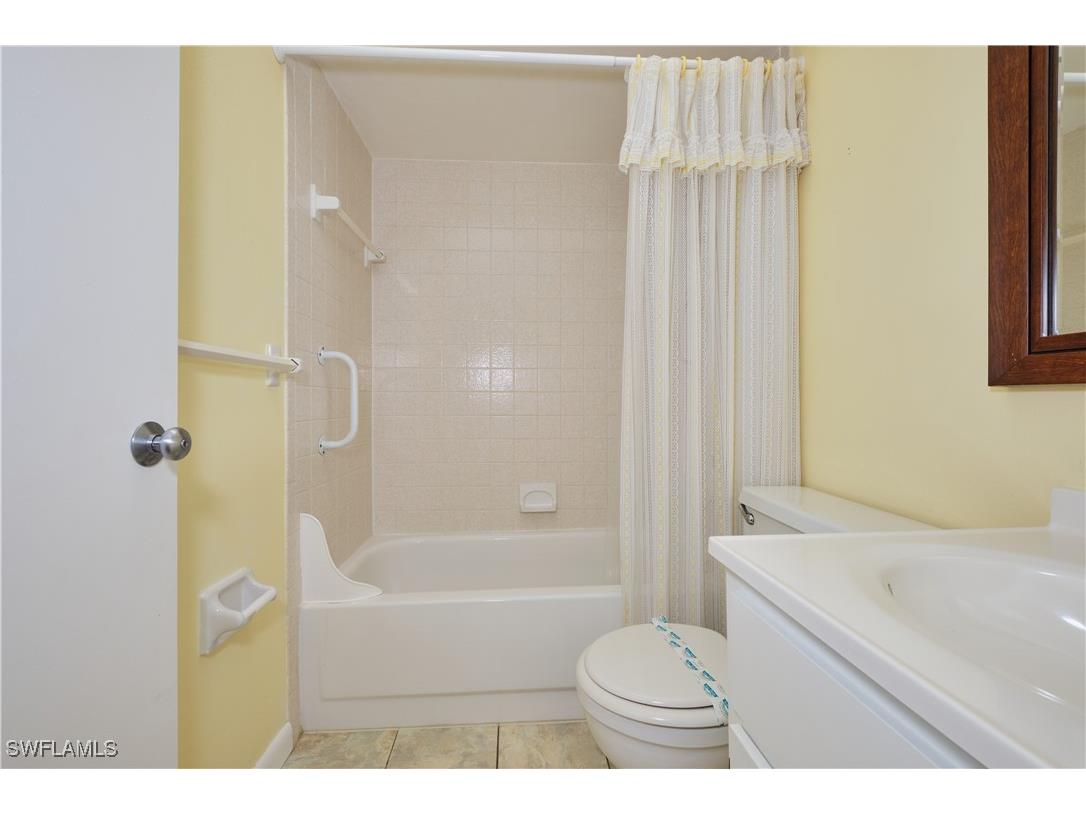 12481 Mcgregor Boulevard #17 Fort Myers FL 33919 225059179 image20