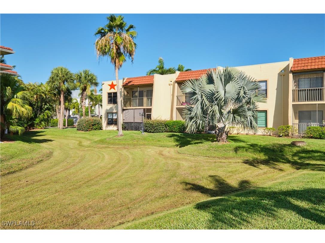 12481 Mcgregor Boulevard #17 Fort Myers FL 33919 225059179 image28