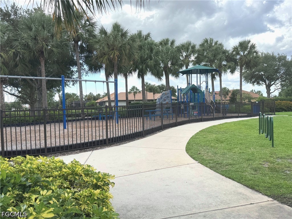 12482 Kentwood Avenue Fort Myers FL 33913 2026023677 image45