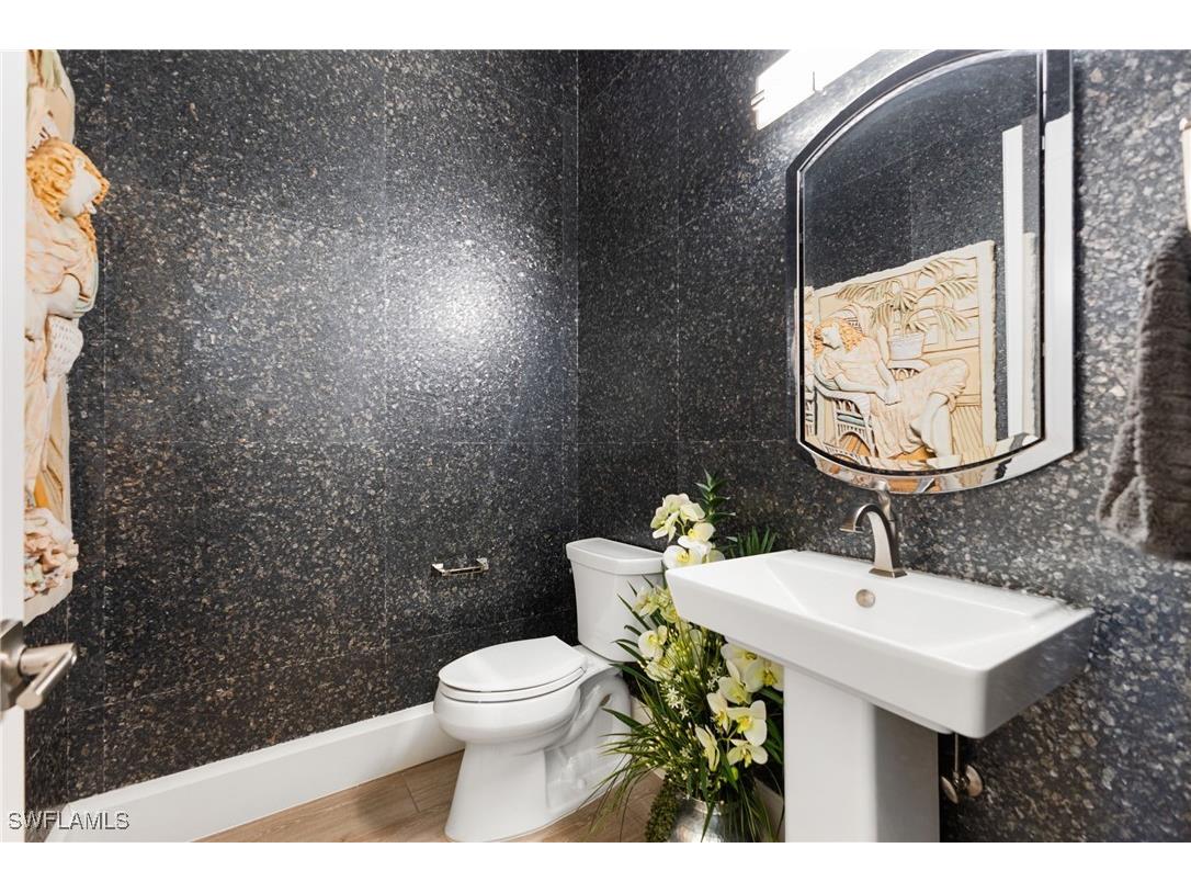 12484 Riverside Drive Fort Myers FL 33919 225081201 image22