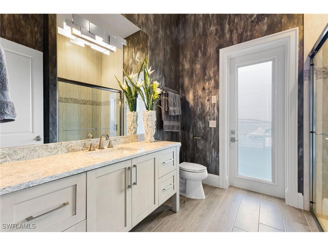 12484 Riverside Drive Fort Myers FL 33919 225081201 image32