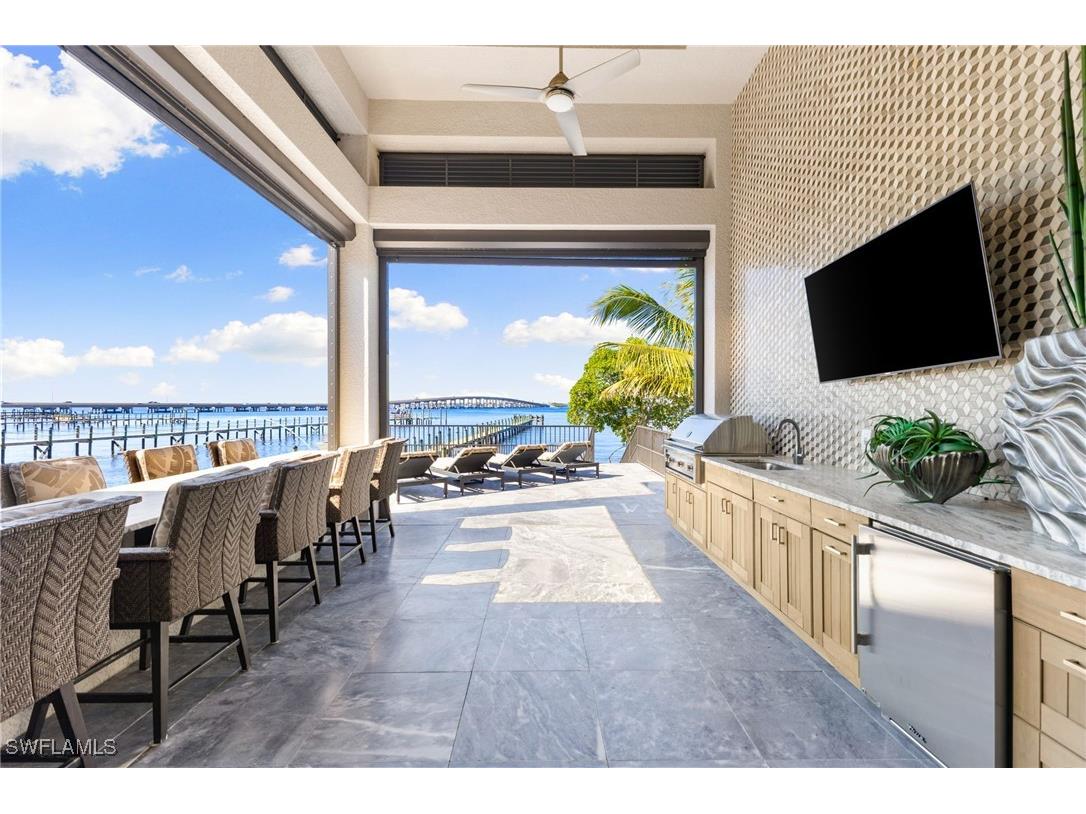 12484 Riverside Drive Fort Myers FL 33919 225081201 image8