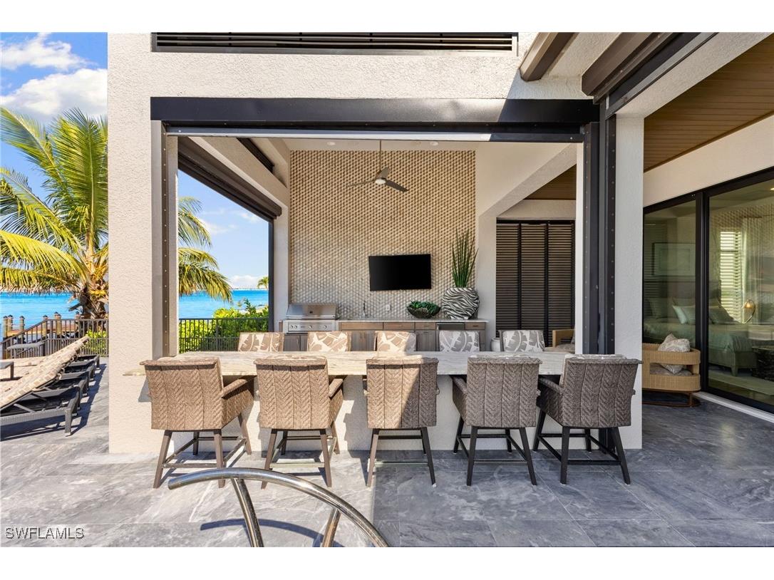 12484 Riverside Drive Fort Myers FL 33919 225081201 image9