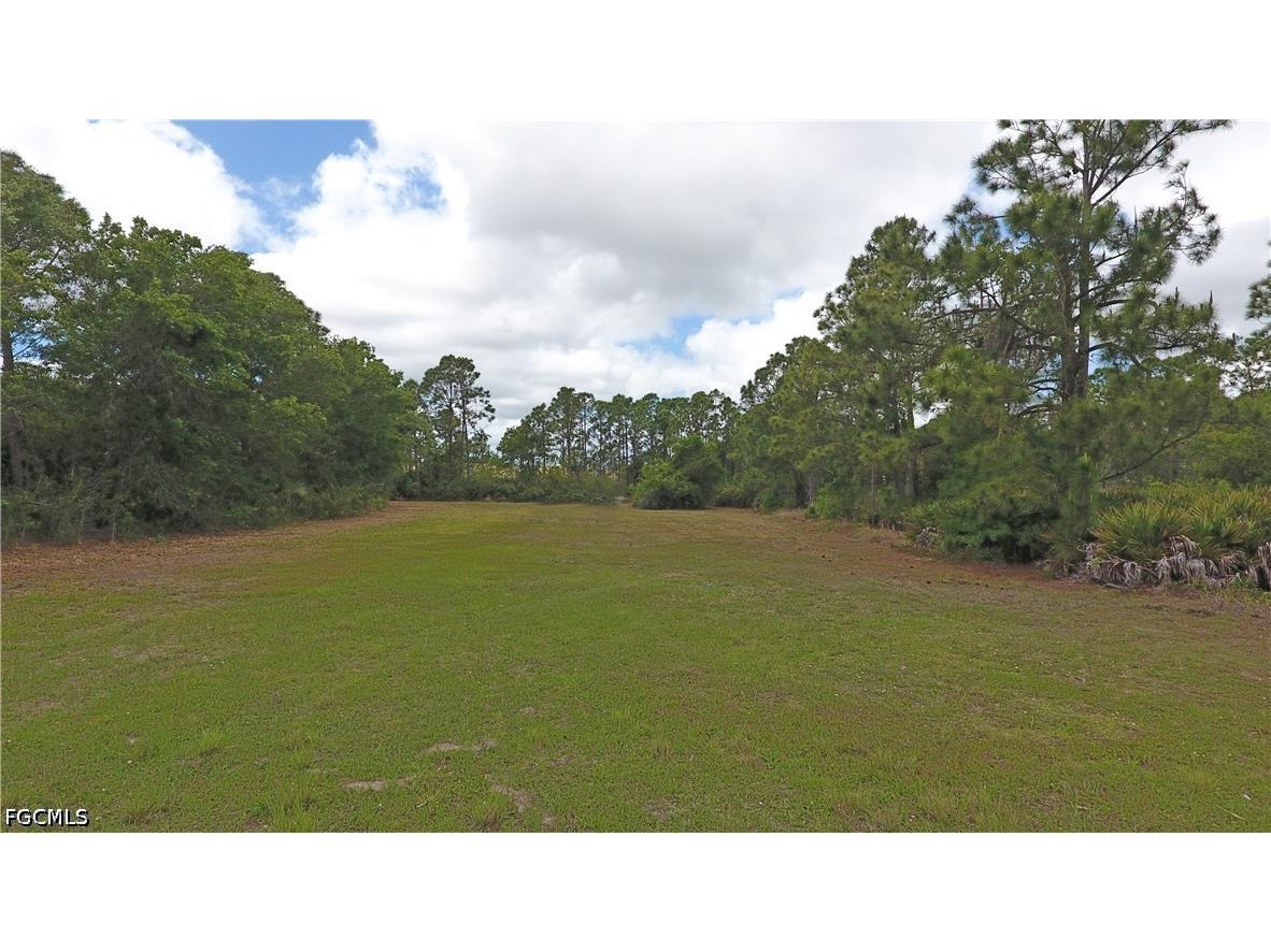 1249 Capricorn Boulevard Punta Gorda FL 33983 2026019437 image10