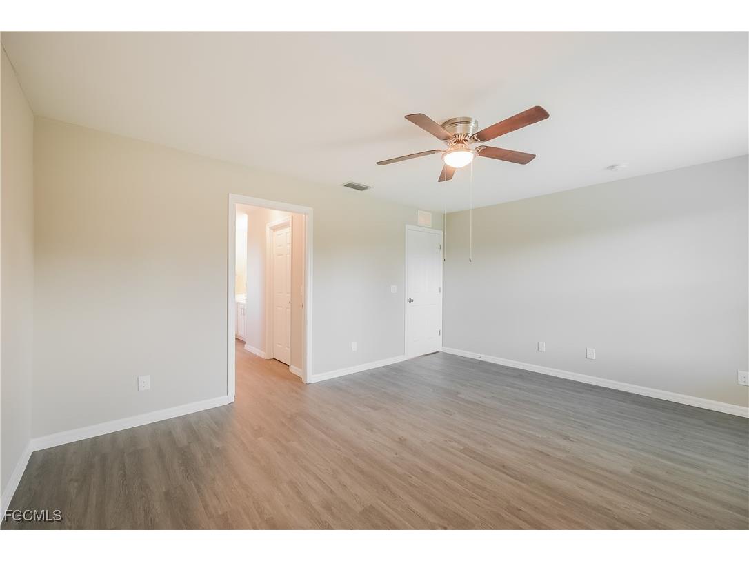 1249 Cordoba Street E Lehigh Acres FL 33974 2025020862 image13