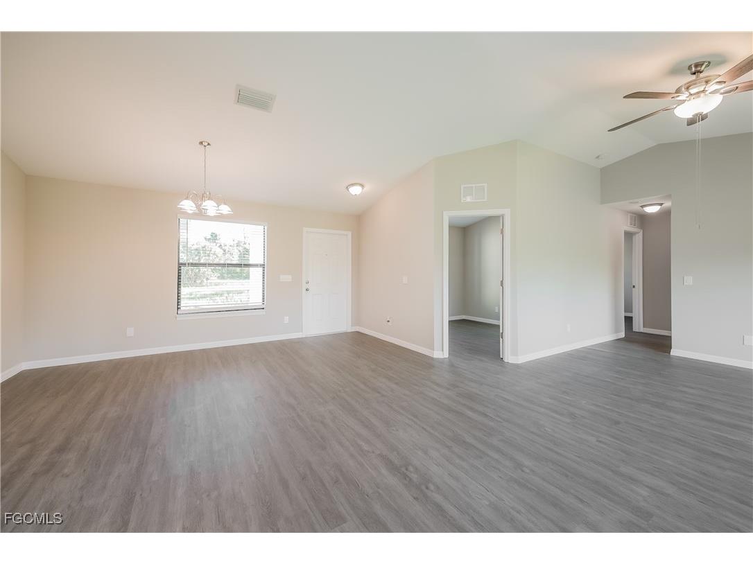 1249 Cordoba Street E Lehigh Acres FL 33974 2025020862 image2