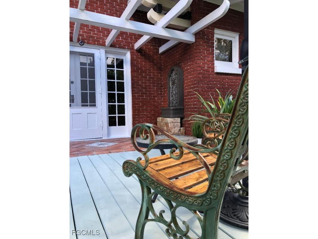 1249 Osceola Drive Fort Myers FL 33901 2025016791 image22