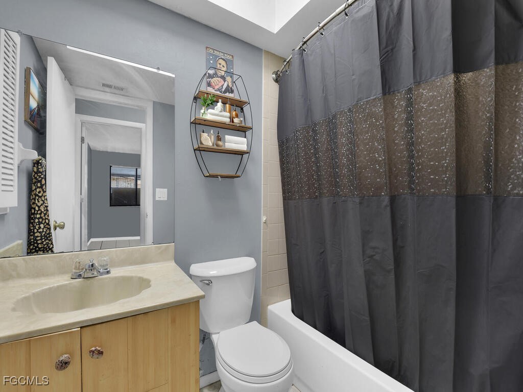 1249 SE 8th Street #108 Cape Coral FL 33990 2026002381 image18