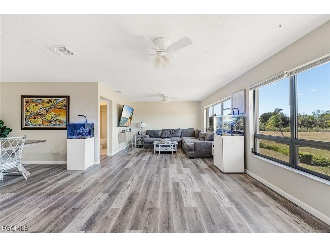 12498 Riverside Drive #205 Fort Myers FL 33919 2026010568 image17