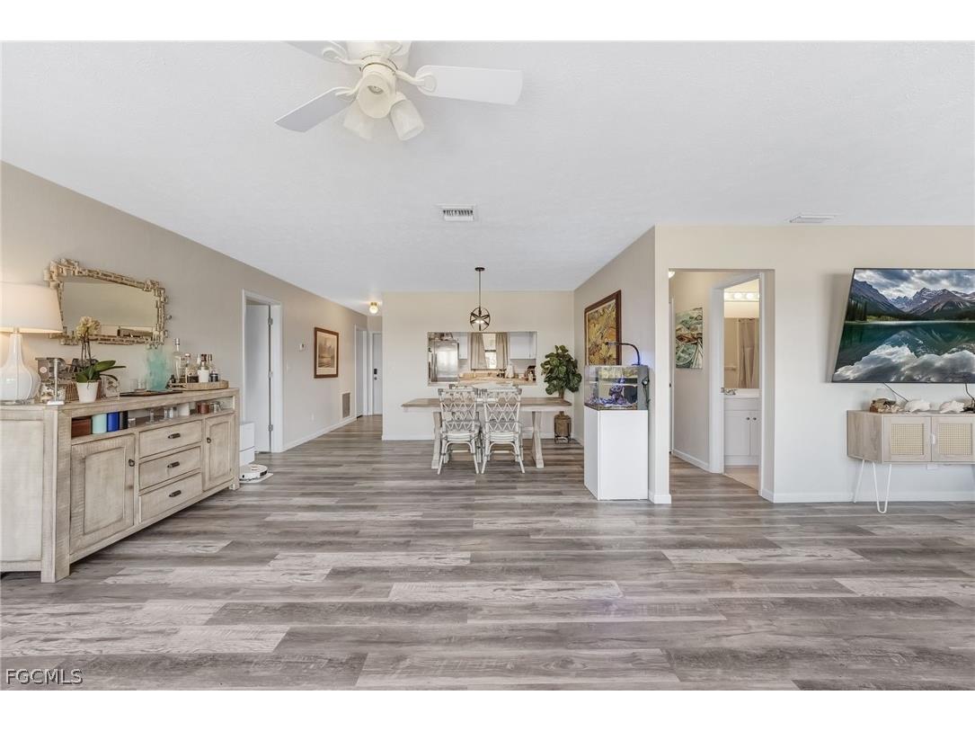 12498 Riverside Drive #205 Fort Myers FL 33919 2026010568 image20