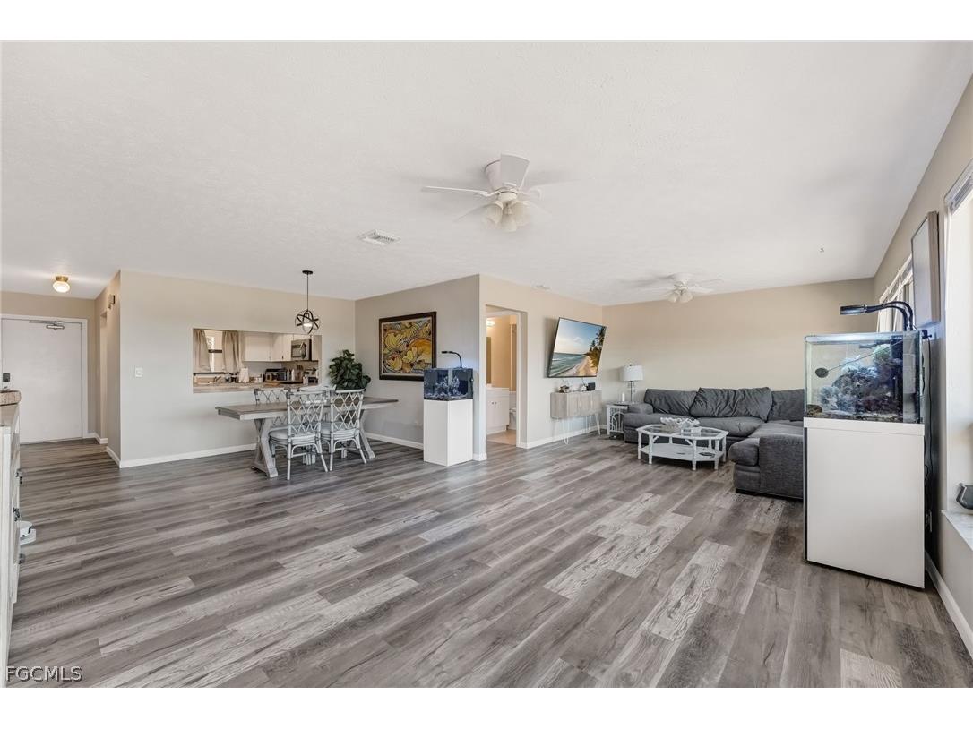 12498 Riverside Drive #205 Fort Myers FL 33919 2026010568 image21