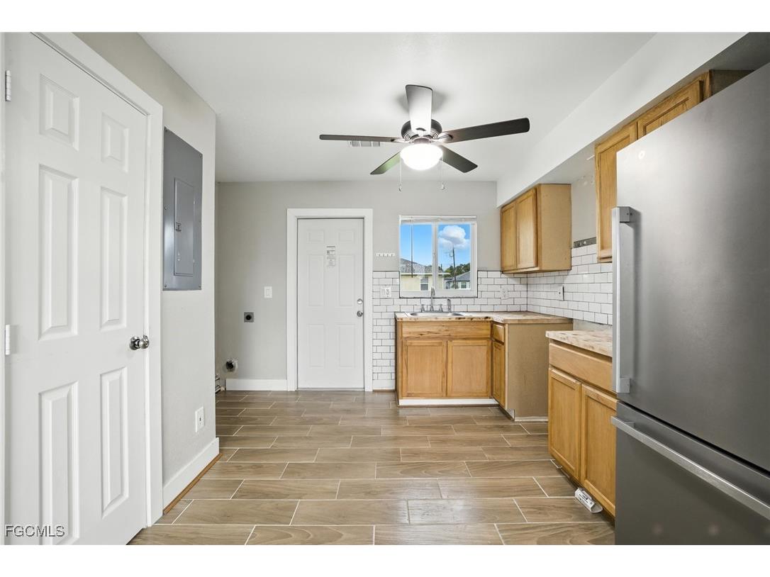 125/127 Gordon Avenue S Lehigh Acres FL 33973 2025011761 image8