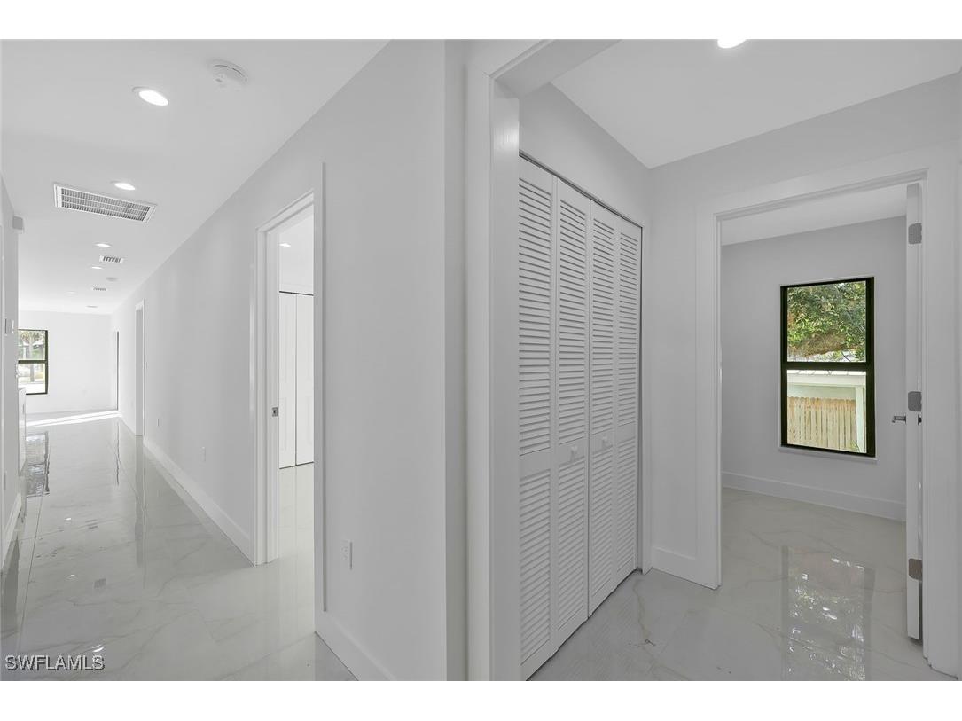 125/127 Holland Street North Fort Myers FL 33917 225081200 image11