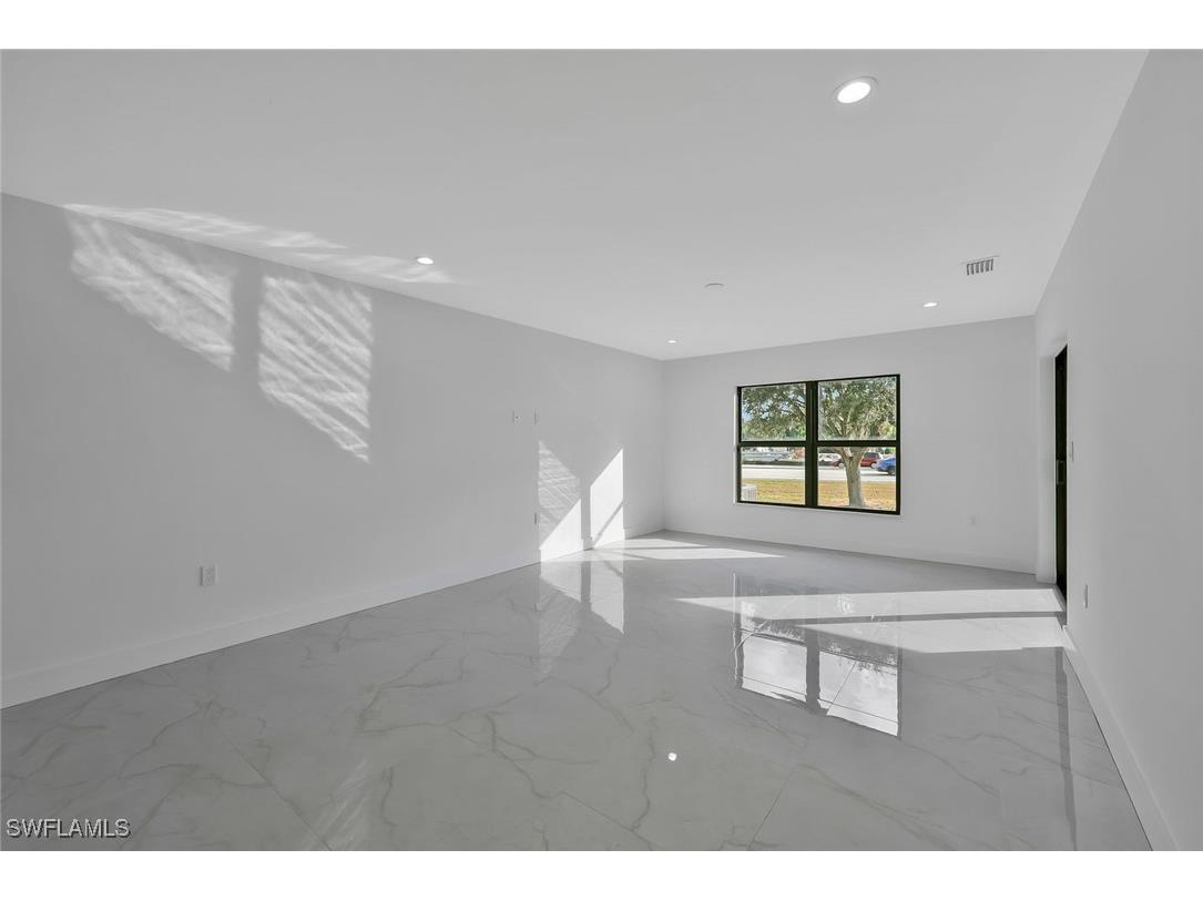 125/127 Holland Street North Fort Myers FL 33917 225081200 image19